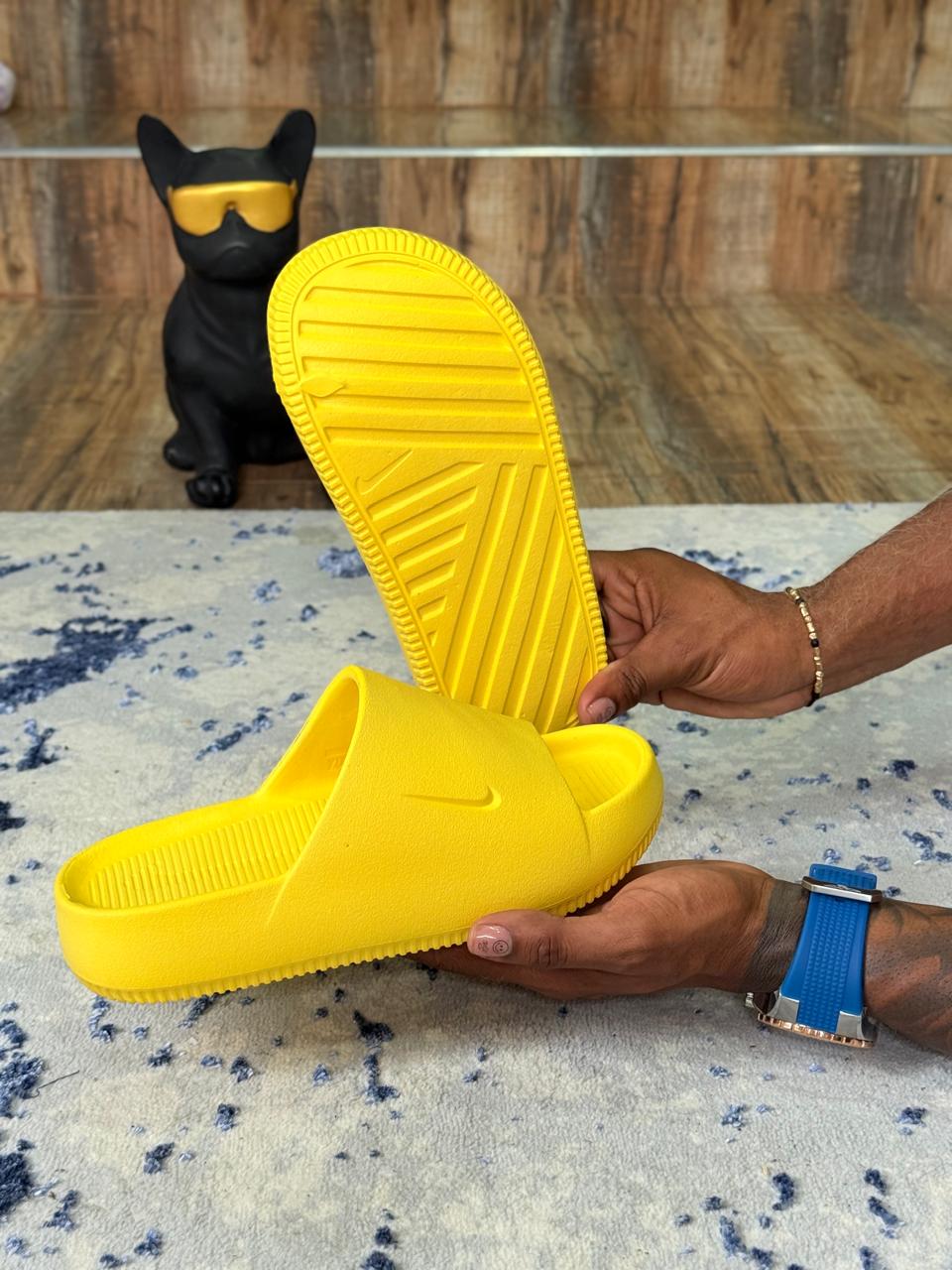 Sandalias Nike Calm Slide Unisex AMARILLA