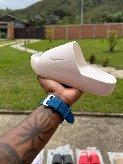 Sandalias Nike Calm Slide Unisex AMARILLA